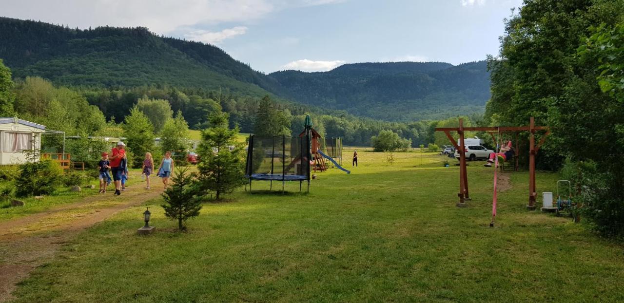 Camper Park Radków Radkow Exterior foto